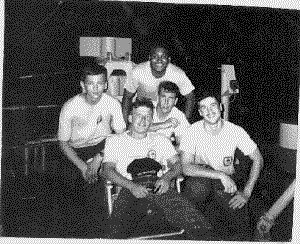 mess_crank.gif (73063 bytes)